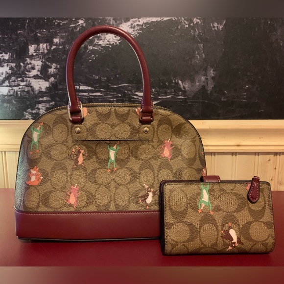 Coach Mini Sierra Satchel with matching wallet. - Picture 2 of 4